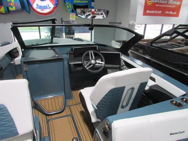 Slide: The Image of MasterCraft X26 2025 - 20