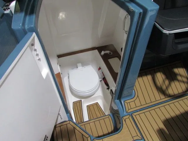 Slide: The Image of MasterCraft X26 2025 - 21