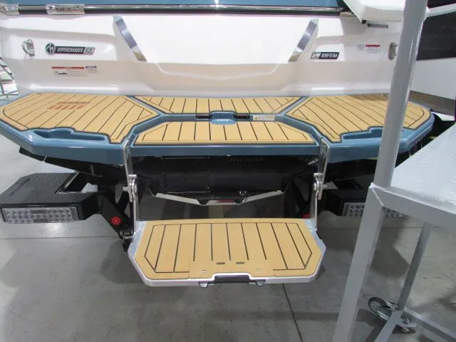 Slide: The Image of MasterCraft X26 2025 - 4