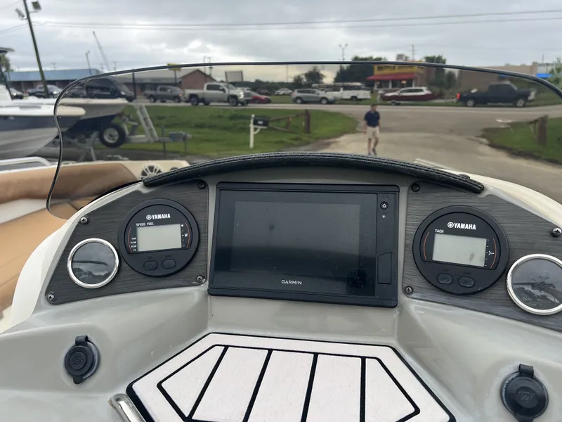 Slide: The Image of Stingray 192 SC 2020 - 12