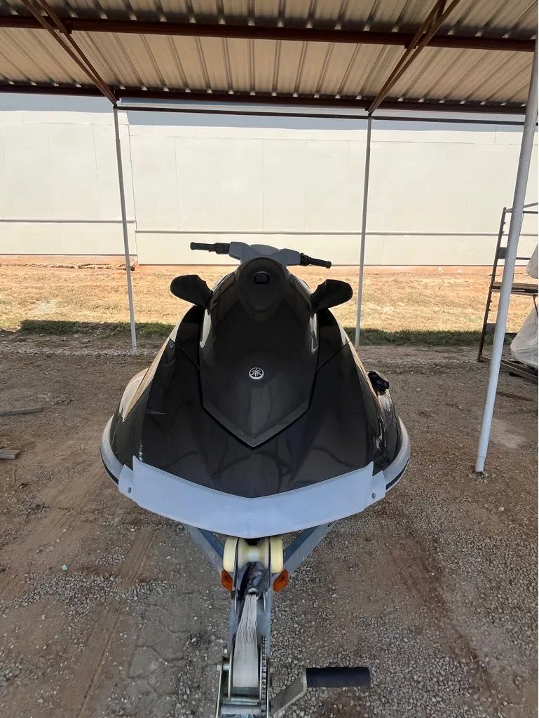 Slide: The Image of Yamaha Boats VX Deluxe 2013 - 4