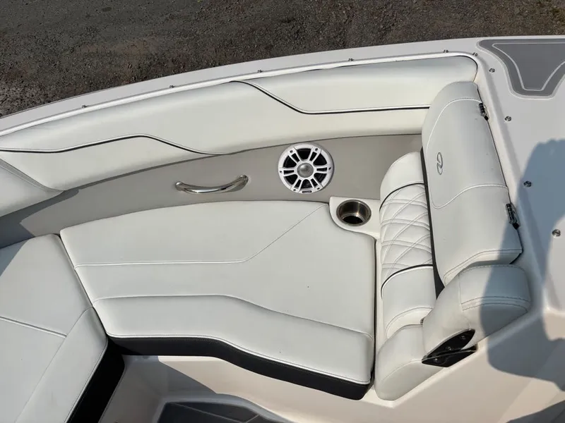 Slide: The Image of Regal Regal LS2 Surf 2023 - 14