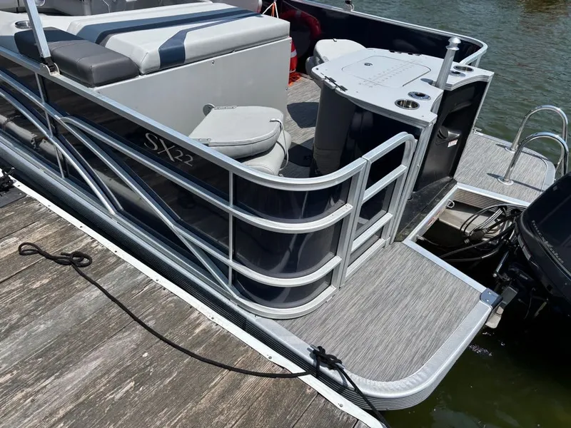 Slide: The Image of Bennington 22 SSX 2021 - 6