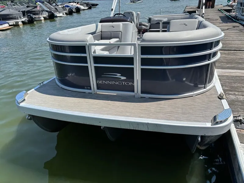 Slide: The Image of Bennington 22 SSX 2021 - 7