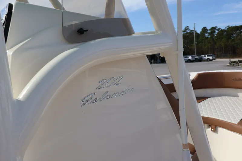 Slide: The Image of Pioneer ISLANDER 202 2025 - 10