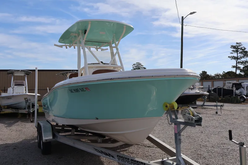 Slide: The Image of Pioneer ISLANDER 202 2025 - 20