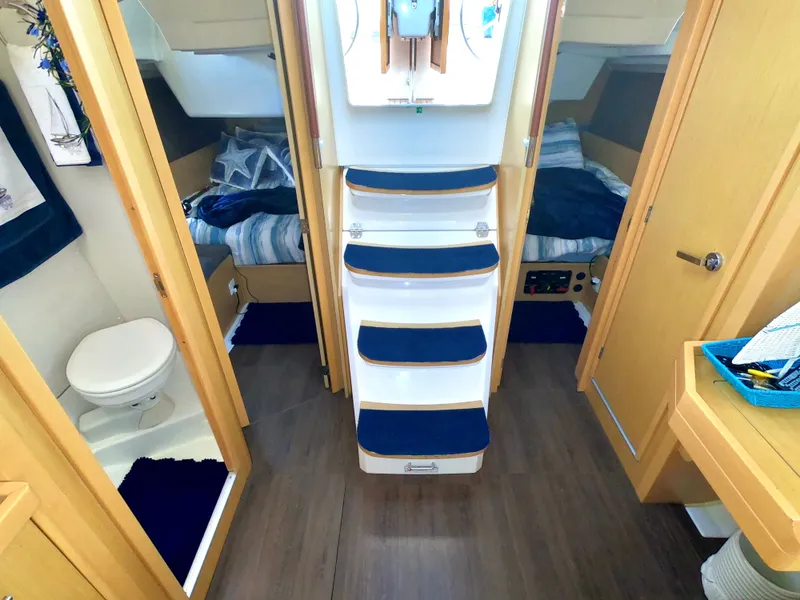 Slide: The Image of Beneteau Oceanis 38 2014 - 26