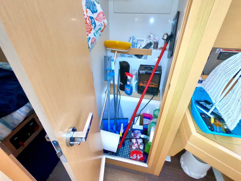 Slide: The Image of Beneteau Oceanis 38 2014 - 44