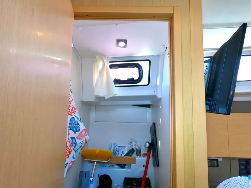 Slide: The Image of Beneteau Oceanis 38 2014 - 45