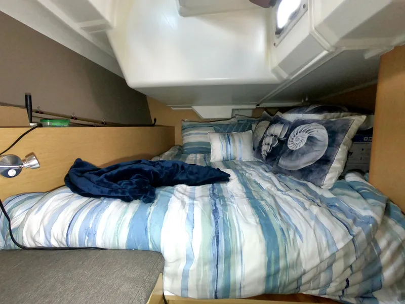 Slide: The Image of Beneteau Oceanis 38 2014 - 48