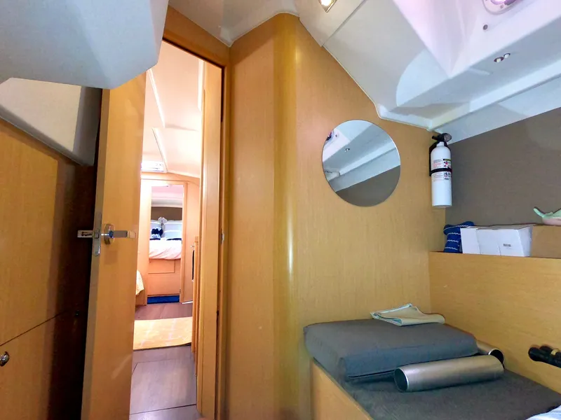 Slide: The Image of Beneteau Oceanis 38 2014 - 51