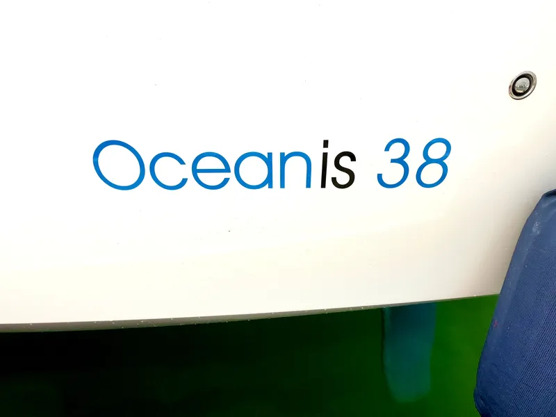 Slide: The Image of Beneteau Oceanis 38 2014 - 63