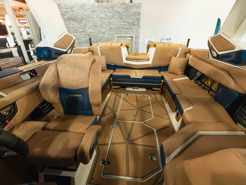 Slide: The Image of Nautique Super Air Nautique G23 Paragon 2026 - 16