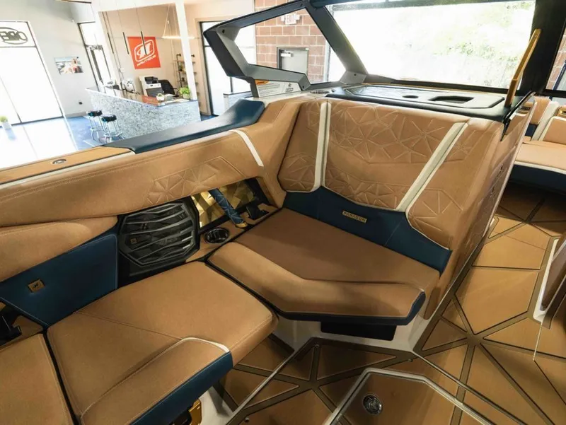 Slide: The Image of Nautique Super Air Nautique G23 Paragon 2026 - 8