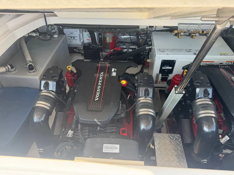 Slide: The Image of Regal 35 Sport Coupe 2013 - 20