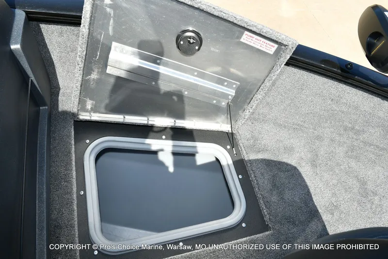 Slide: The Image of Tracker Pro Guide V-175 Combo 2026 - 54