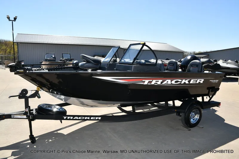 Slide: The Image of Tracker Pro Guide V-175 Combo 2026 - 84