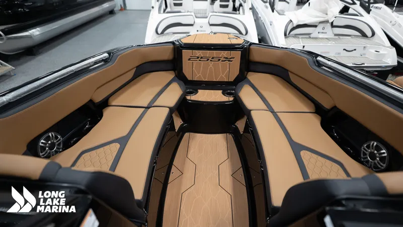 Slide: The Image of Yamaha 255XD 2025 - 17