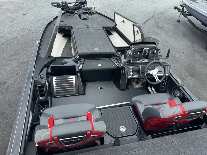 Slide: The Image of Ranger Z Comanche Series Z520R 2022 - 12