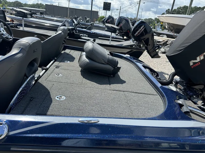 Slide: The Image of Nitro Z-21 Z21 LOADED 2021 - 8