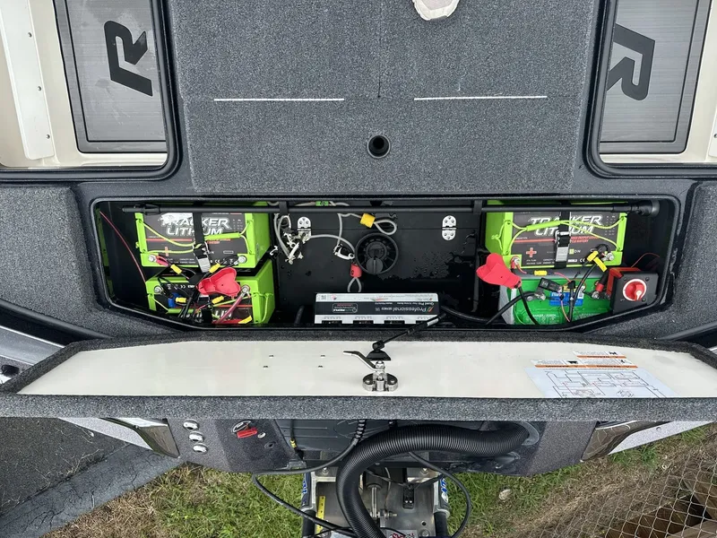 Slide: The Image of Ranger Z Comanche Series Z520R 2022 - 10