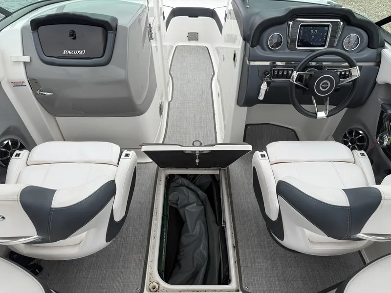 Slide: The Image of Chaparral 246 SSi Surf 2019 - 14