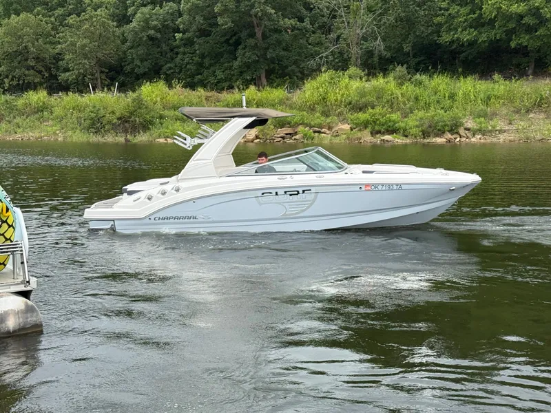 Slide: The Image of Chaparral 246 SSi Surf 2019 - 34