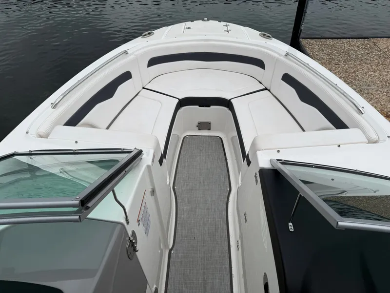 Slide: The Image of Chaparral 246 SSi Surf 2019 - 51