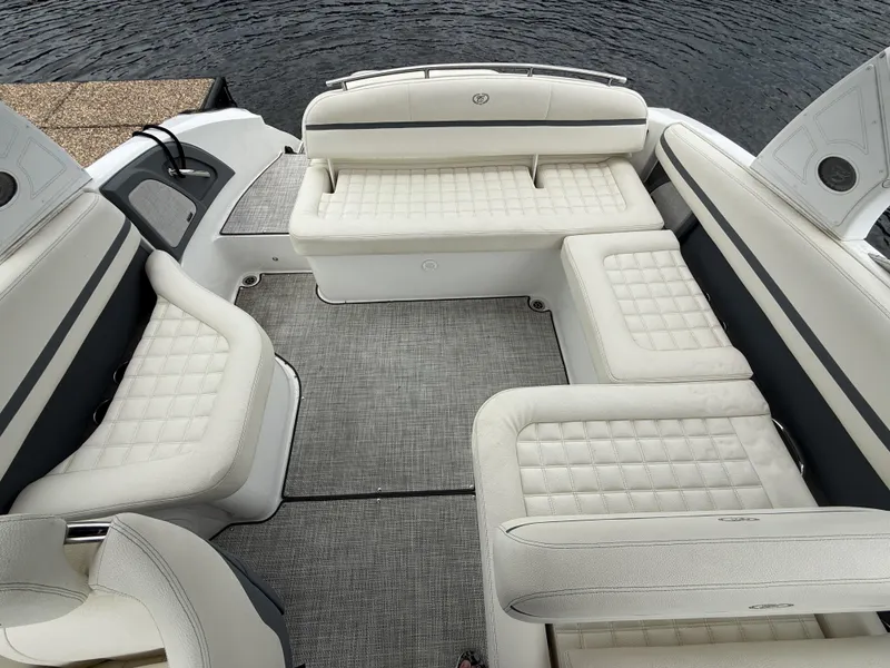 Slide: The Image of Cobalt R5 2019 - 19