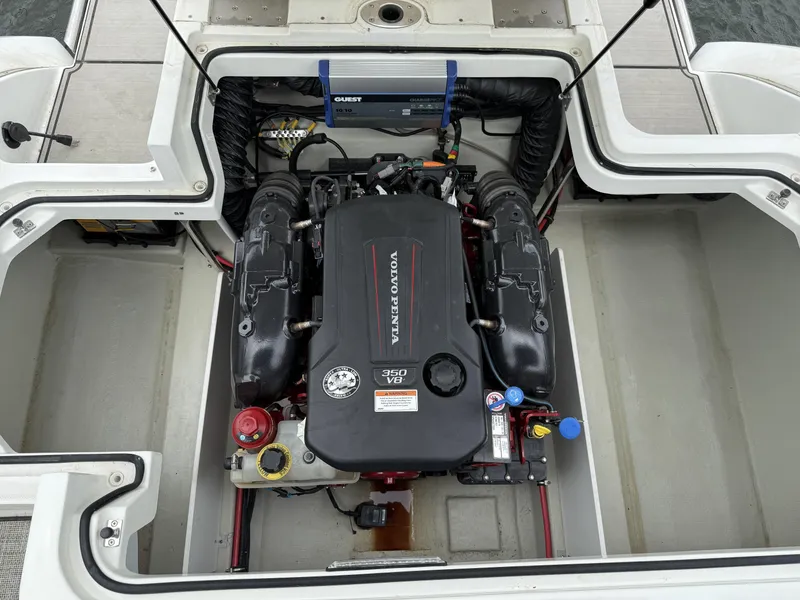 Slide: The Image of Cobalt R5 2019 - 31