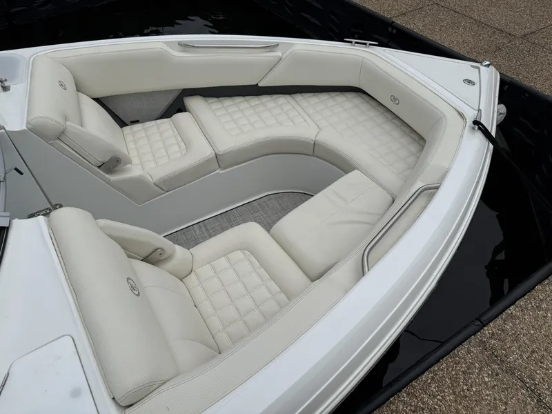 Slide: The Image of Cobalt R5 2019 - 33