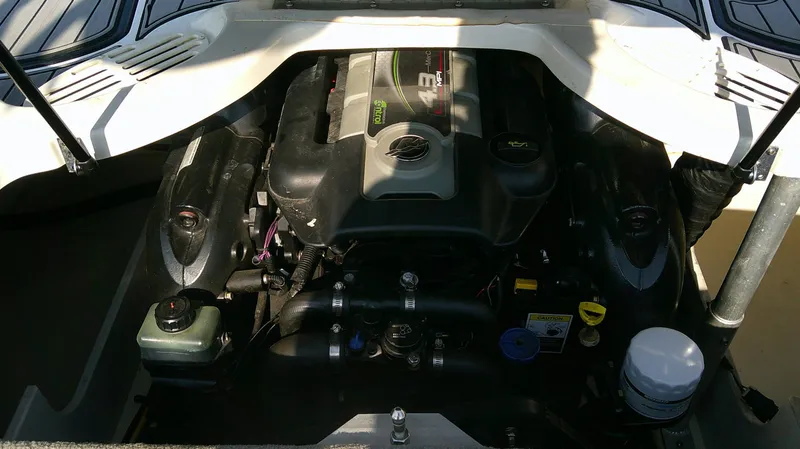 Slide: The Image of Monterey 204FS 2013 - 10