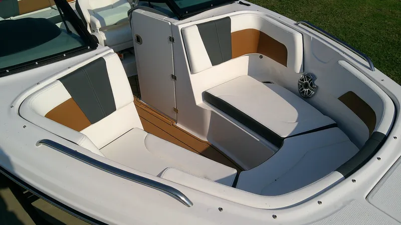 Slide: The Image of Chaparral GTS 3 2026 - 5