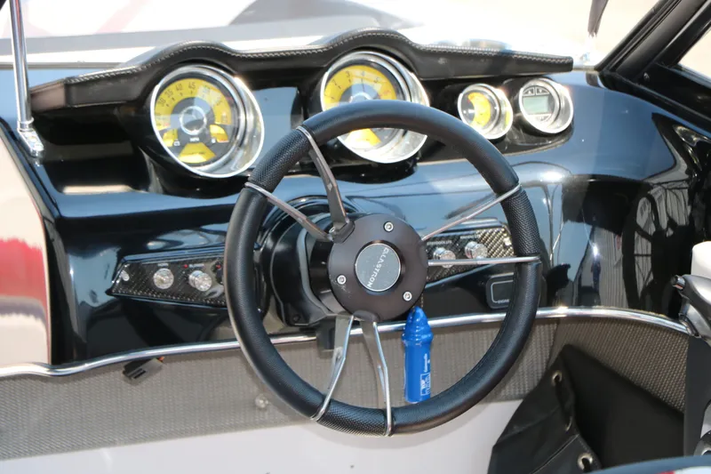 Slide: The Image of Glastron 205 GTS 2015 - 19