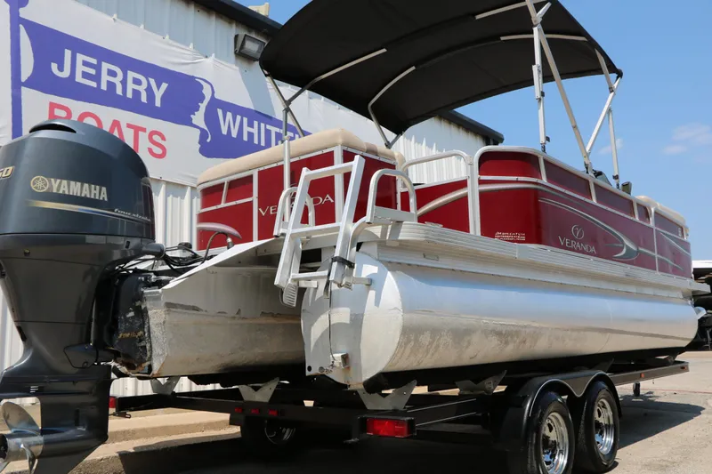 Slide: The Image of Veranda V2275 Tri toon 2014 - 13