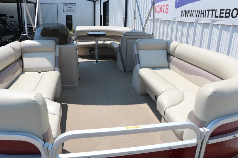 Slide: The Image of Veranda V2275 Tri toon 2014 - 16