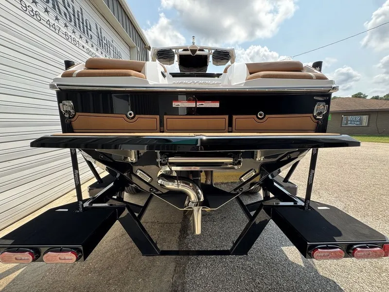 Slide: The Image of Nautique Super Air Nautique GS24 2025 - 2