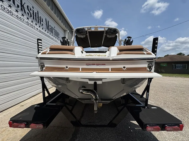 Slide: The Image of Nautique Super Air Nautique GS20 2025 - 3