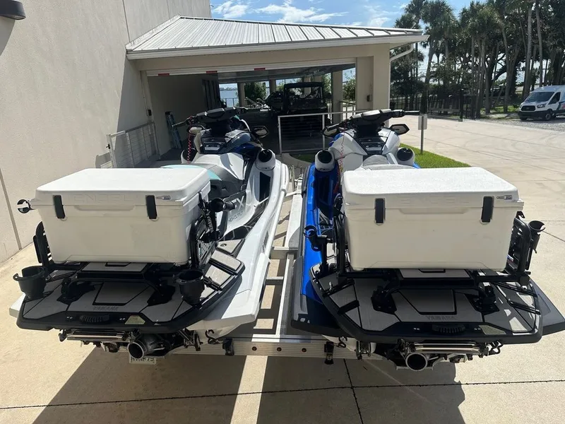 Slide: The Image of Yamaha FX® HO with Audio System 2023 - 9