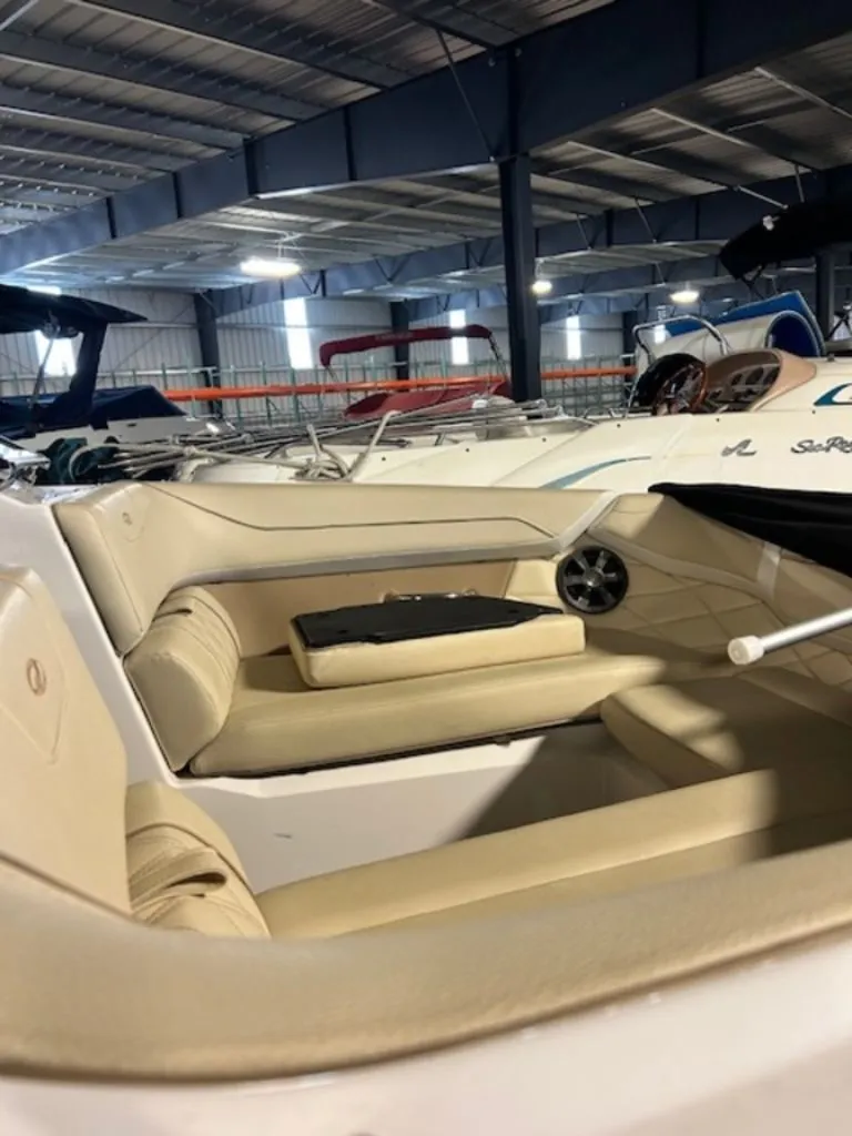 Slide: The Image of Regal 22 FasDeck 2018 - 1