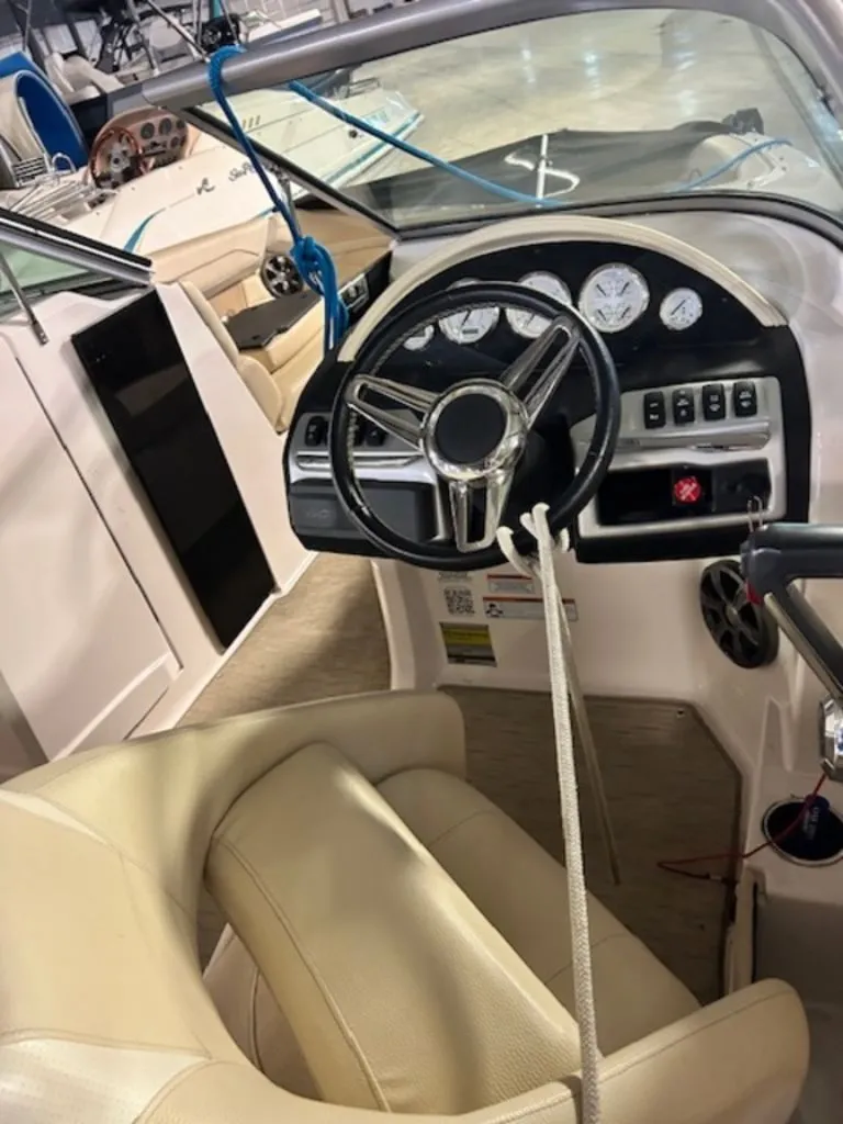 Slide: The Image of Regal 22 FasDeck 2018 - 6