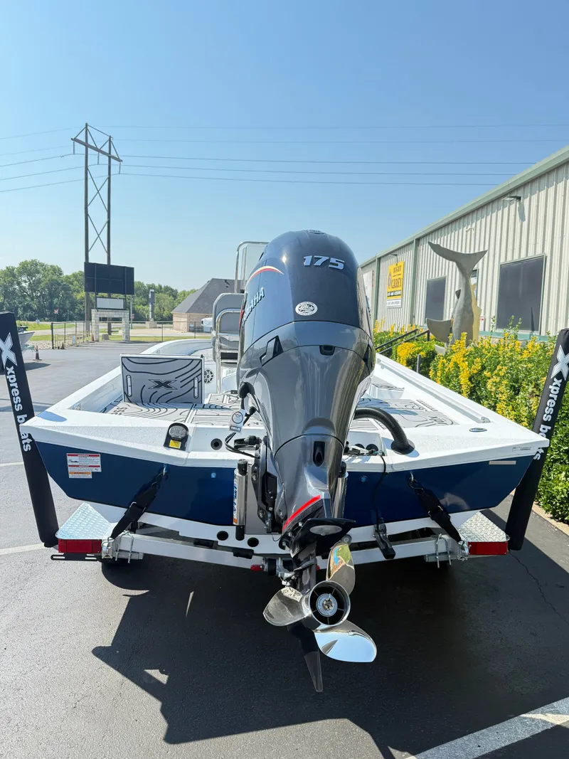 Slide: The Image of Xpress H-22 Bay 2026 - 3