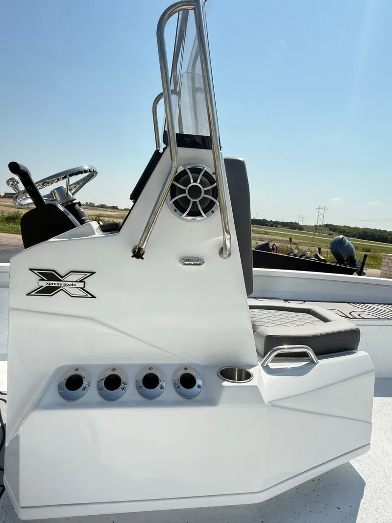 Slide: The Image of Xpress H-22 Bay 2026 - 9