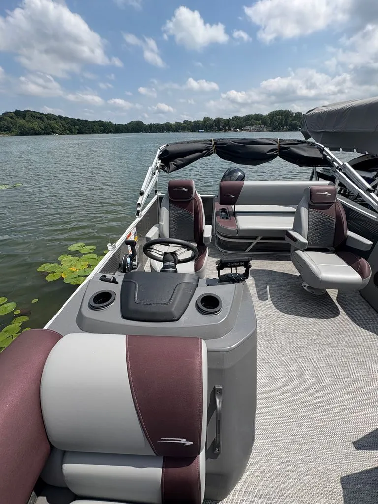 Slide: The Image of Bennington SSB20 2024 - 14