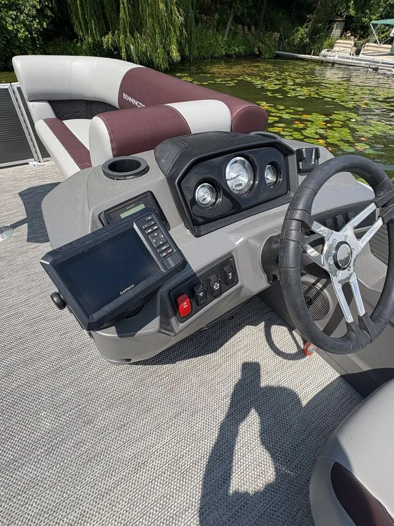 Slide: The Image of Bennington SSB20 2024 - 18