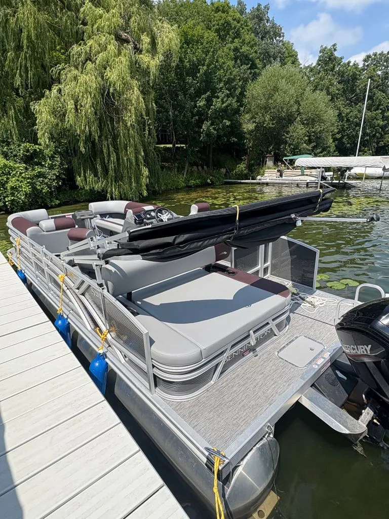 Slide: The Image of Bennington SSB20 2024 - 2