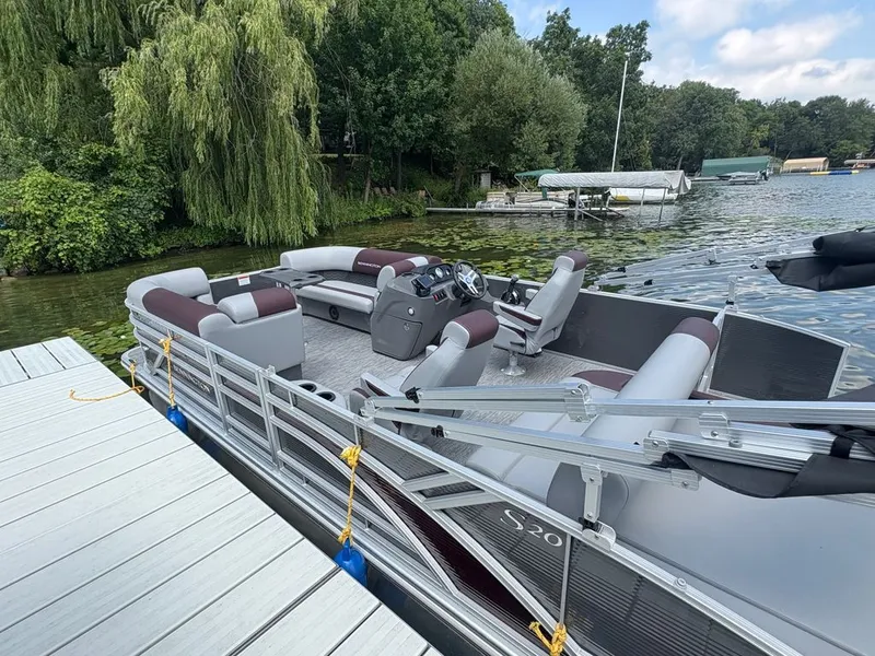 Slide: The Image of Bennington SSB20 2024 - 9