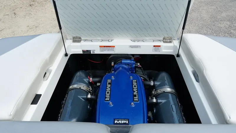 Slide: The Image of MasterCraft NXT20 2017 - 12