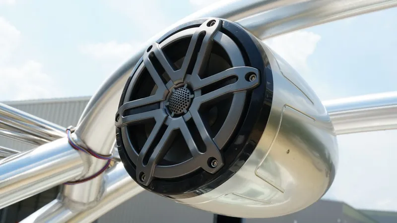 Slide: The Image of MasterCraft NXT20 2017 - 15