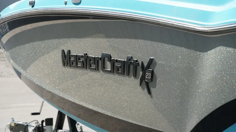 Slide: The Image of MasterCraft X23 2017 - 7